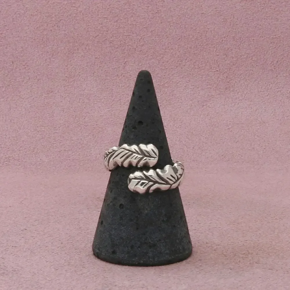 sterling silver vintage carved leaf bypass ring size 8